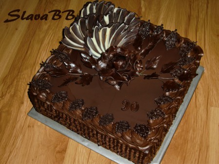 Torta "Čokoládová torta - Chocolatte Cake " cesto: vanilkové a čokoládové  plnka: čokoládová a karamelová parížska váha: 3,9 kg